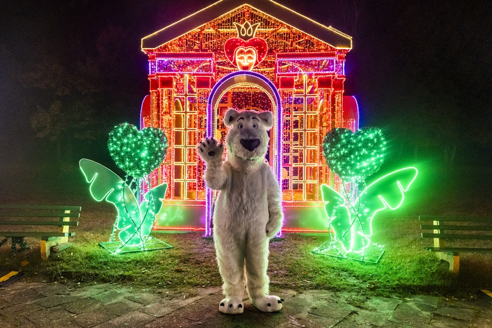 Alicja w Krainie Czarów w Parku Miliona Świateł w Zabrzu