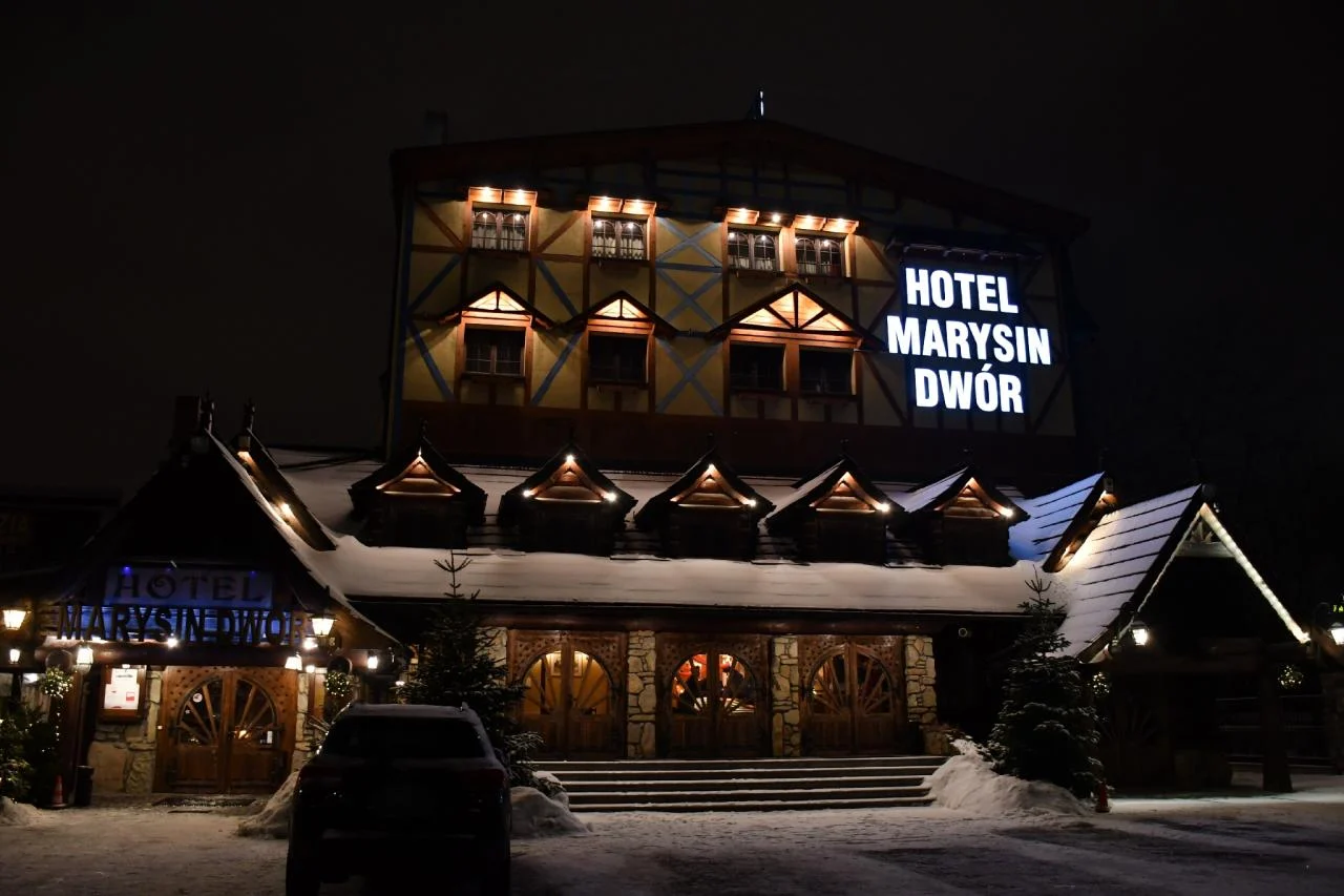 Studniówka uczniów "Kopernika" 1