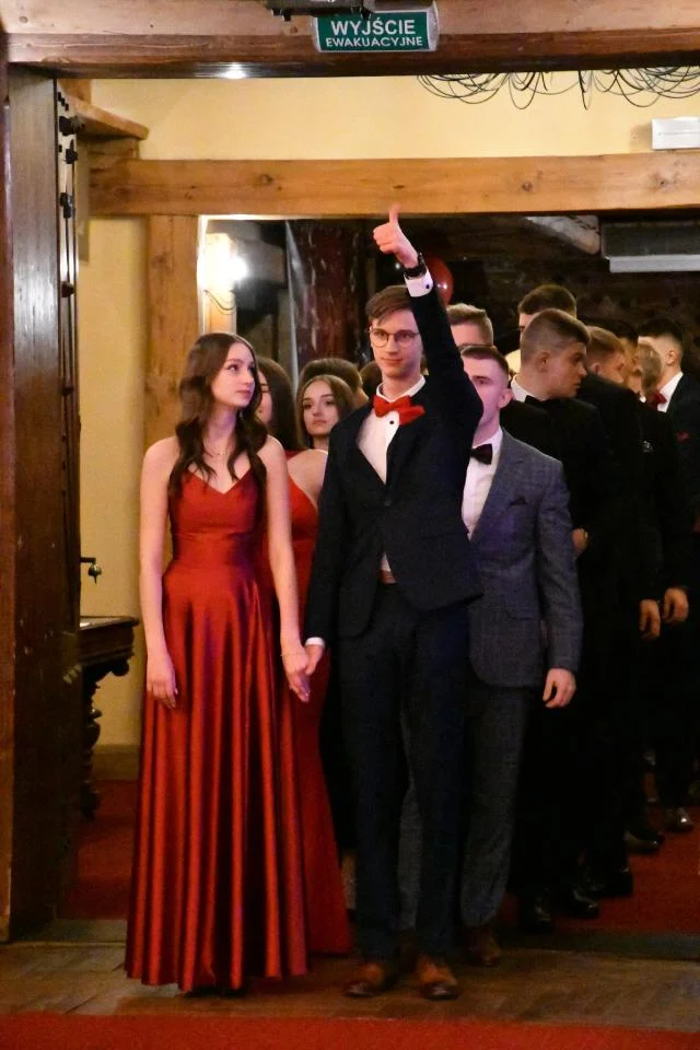 Studniówka uczniów "Kopernika" 6