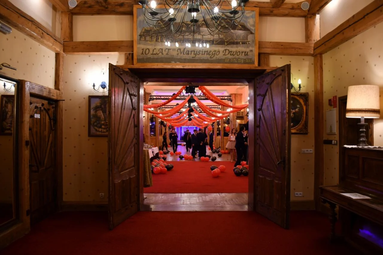 Studniówka uczniów "Kopernika" 12