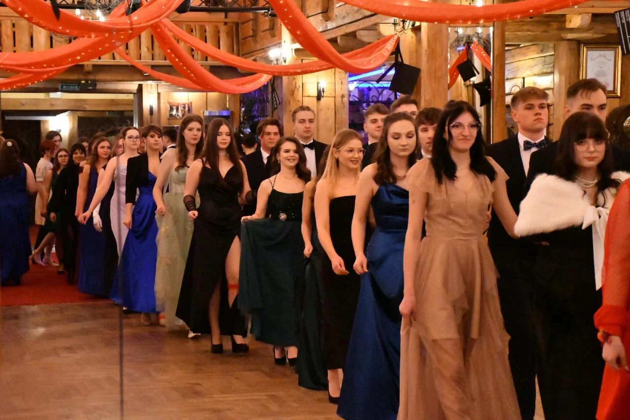 Studniówka uczniów "Kopernika" 24