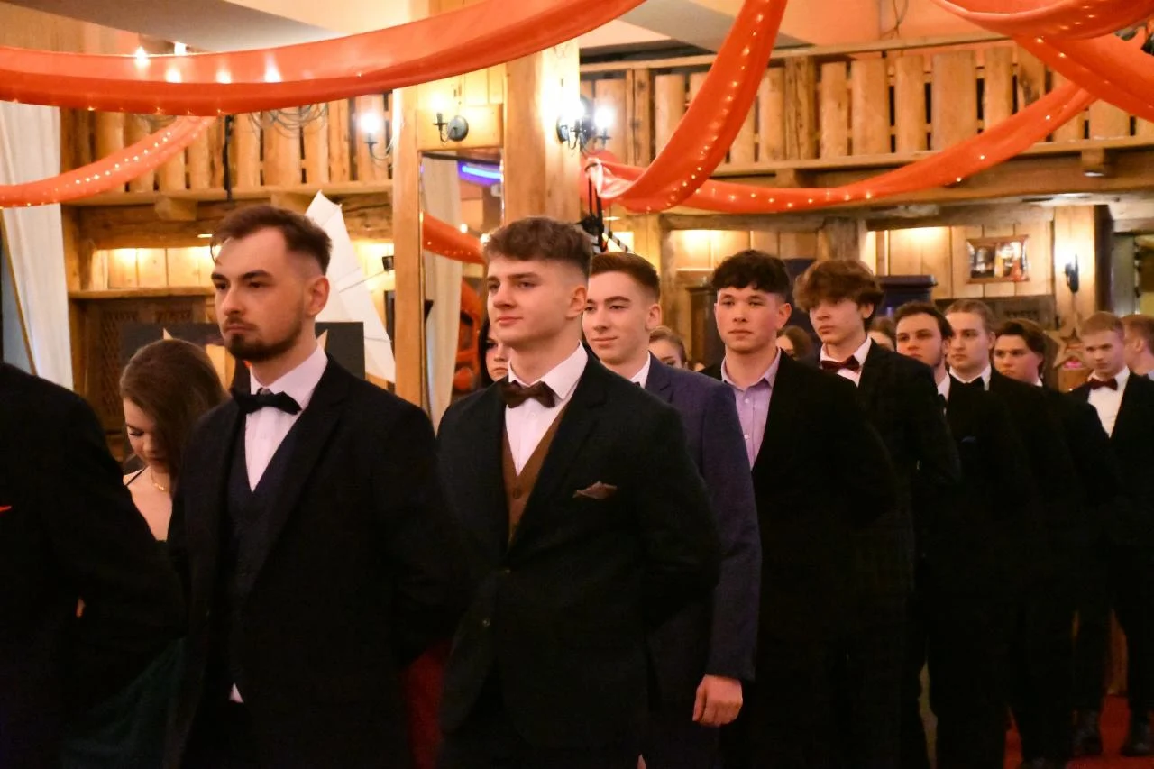 Studniówka uczniów "Kopernika" 41