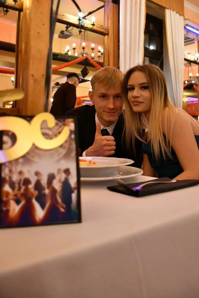 Studniówka uczniów "Kopernika" 58