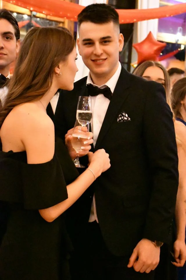 Studniówka uczniów "Kopernika" 87