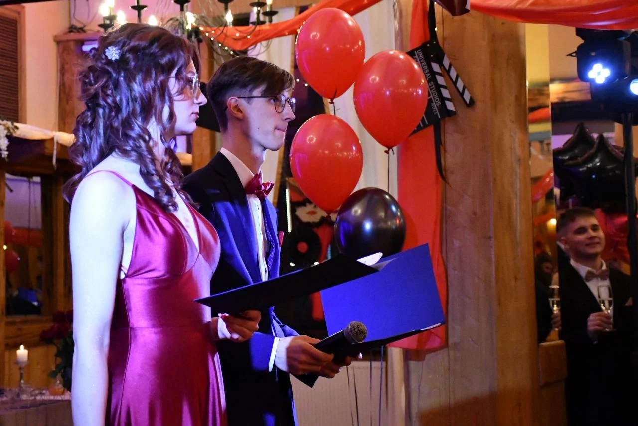 Studniówka uczniów "Kopernika" 89