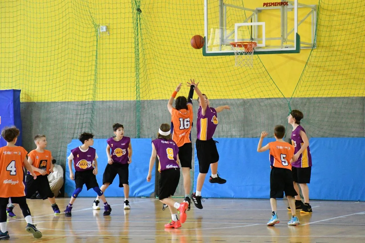 Jr. NBA Projekt Basket League 87