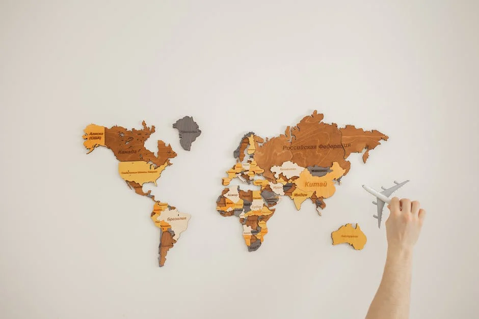 Drewniana mapa – jak wykorzystać ten dodatek w swoich wnętrzach?