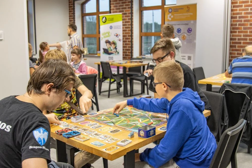 Piątek dniem planszówek! Udaj się na „Pociąg do gier”