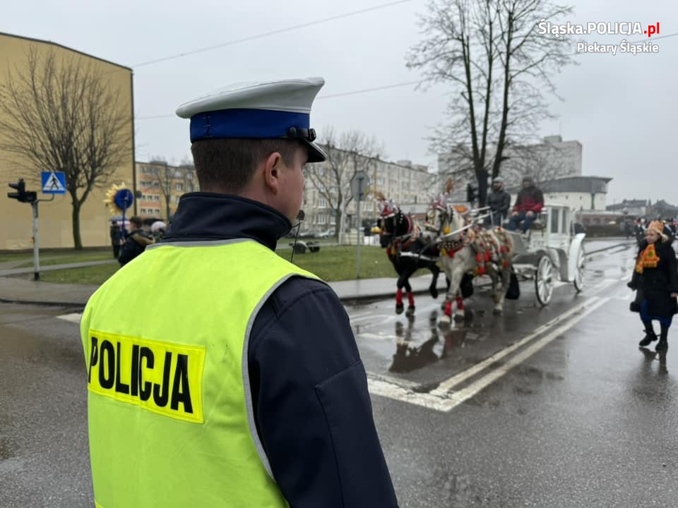 Piekarscy policjanci zabezpieczali Orszak Trzech Króli