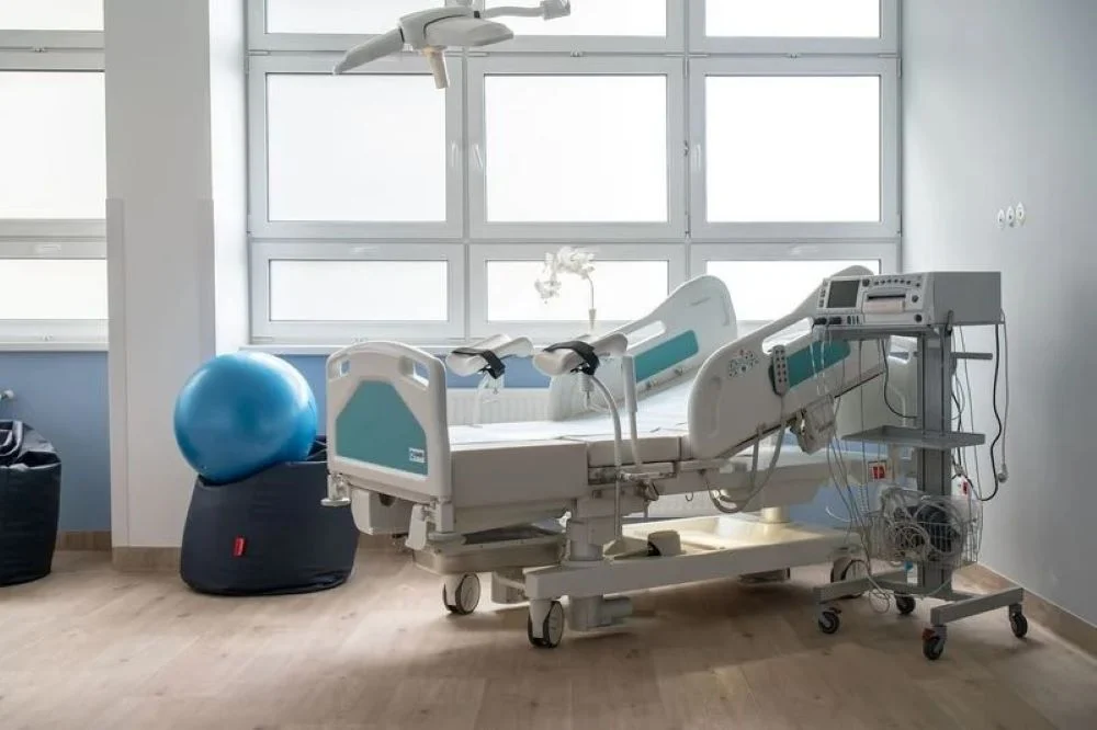Porodówka i neonatologia w szpitalu nr 3 po remoncie! Komfortowe warunki dla mam