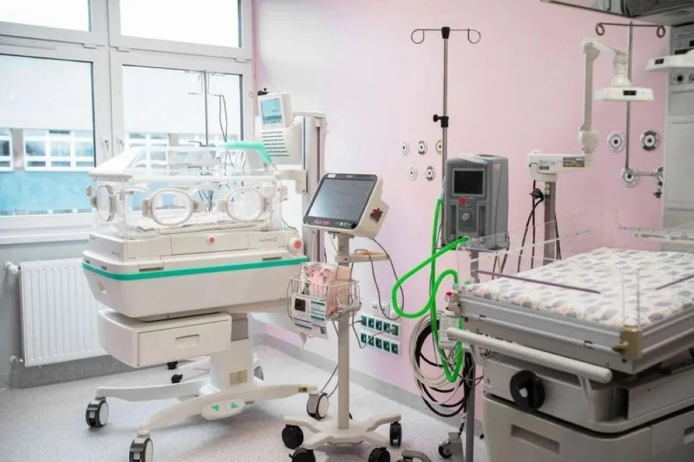 Porodówka i neonatologia w szpitalu nr 3 po remoncie! Komfortowe warunki dla mam