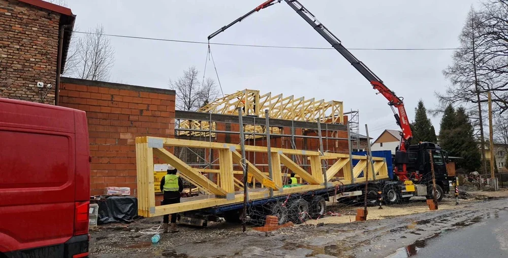 Cieśle: Trwa przebudowa remizy w Sosnowcu