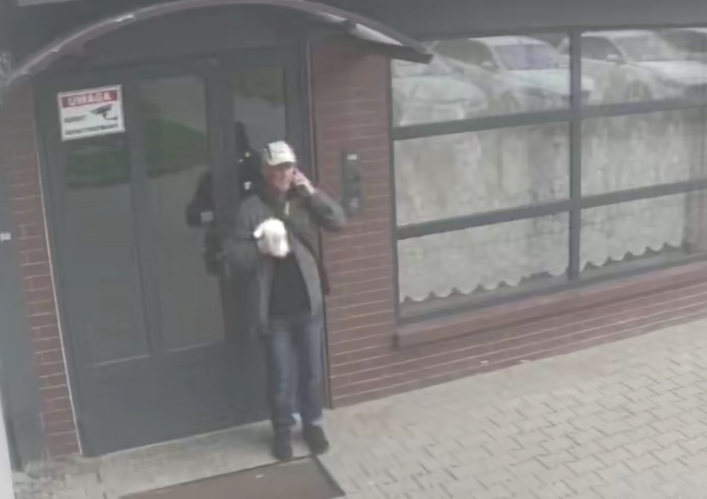 Oszukał mieszkankę Katowic. Odebrał od niej gotówkę i biżuterię!