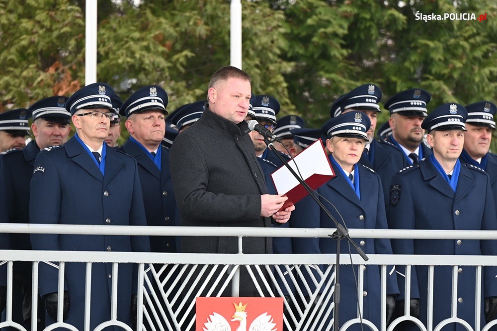 Nowi policjanci złożyli rotę ślubowania