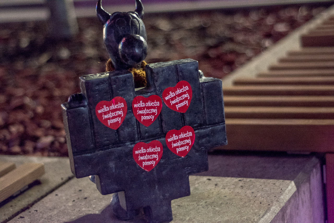 Katowicki finał WOŚP - tłum na rynku