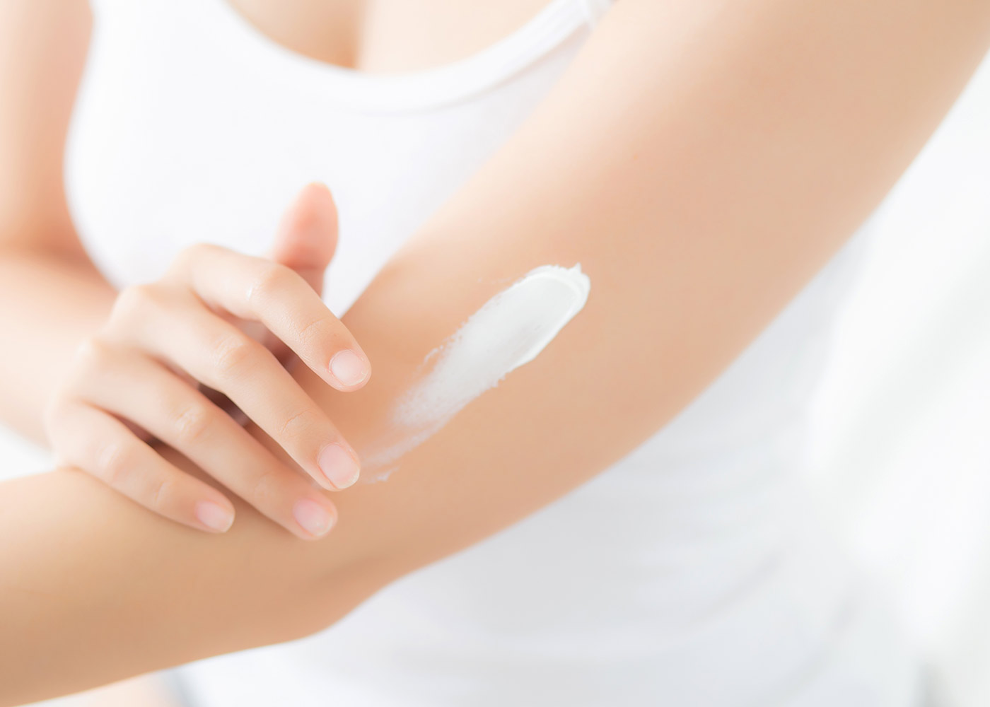 Sucha skóra podczas zimy? Jak zwalczać suchość skóry?