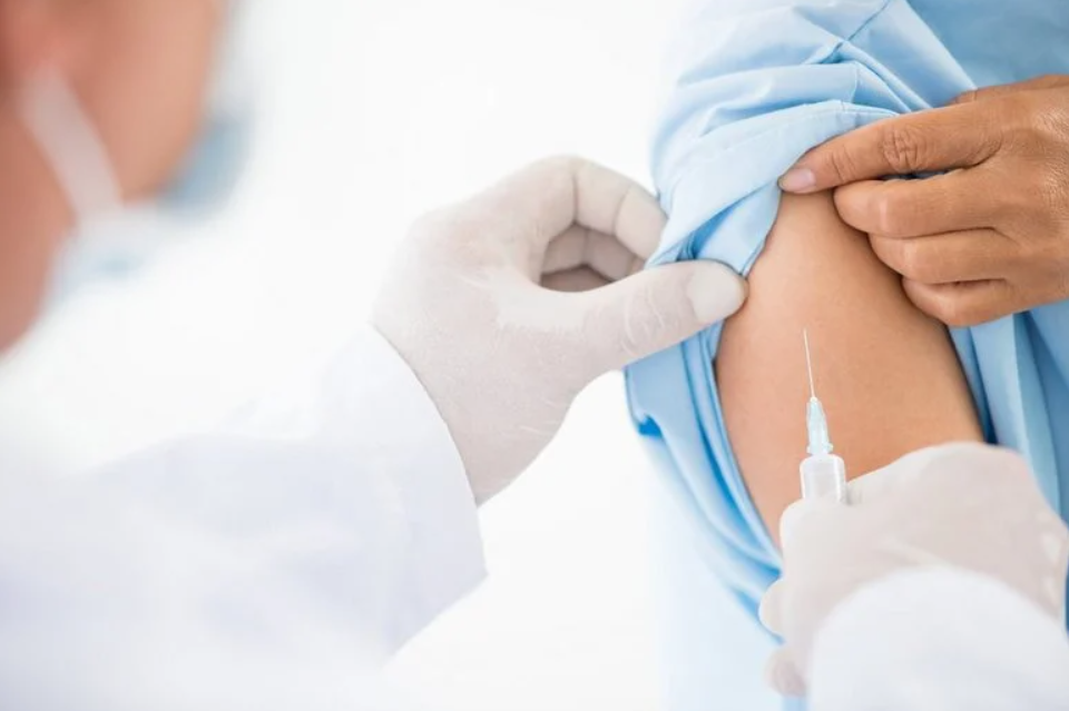 Punkty szczepień przeciw COVID-19 w Żorach. Sprawdź, gdzie się zaszczepić!