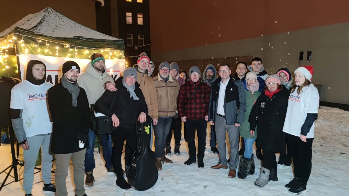 Za nami kolędowanie na Biadaczu z członkami zespołu Universe [ZDJĘCIA]