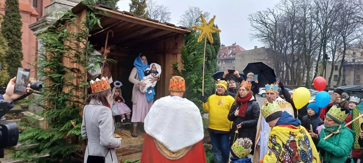 Orszak Trzech Króli przeszedł ulicami Zabrza [ZDJĘCIA]