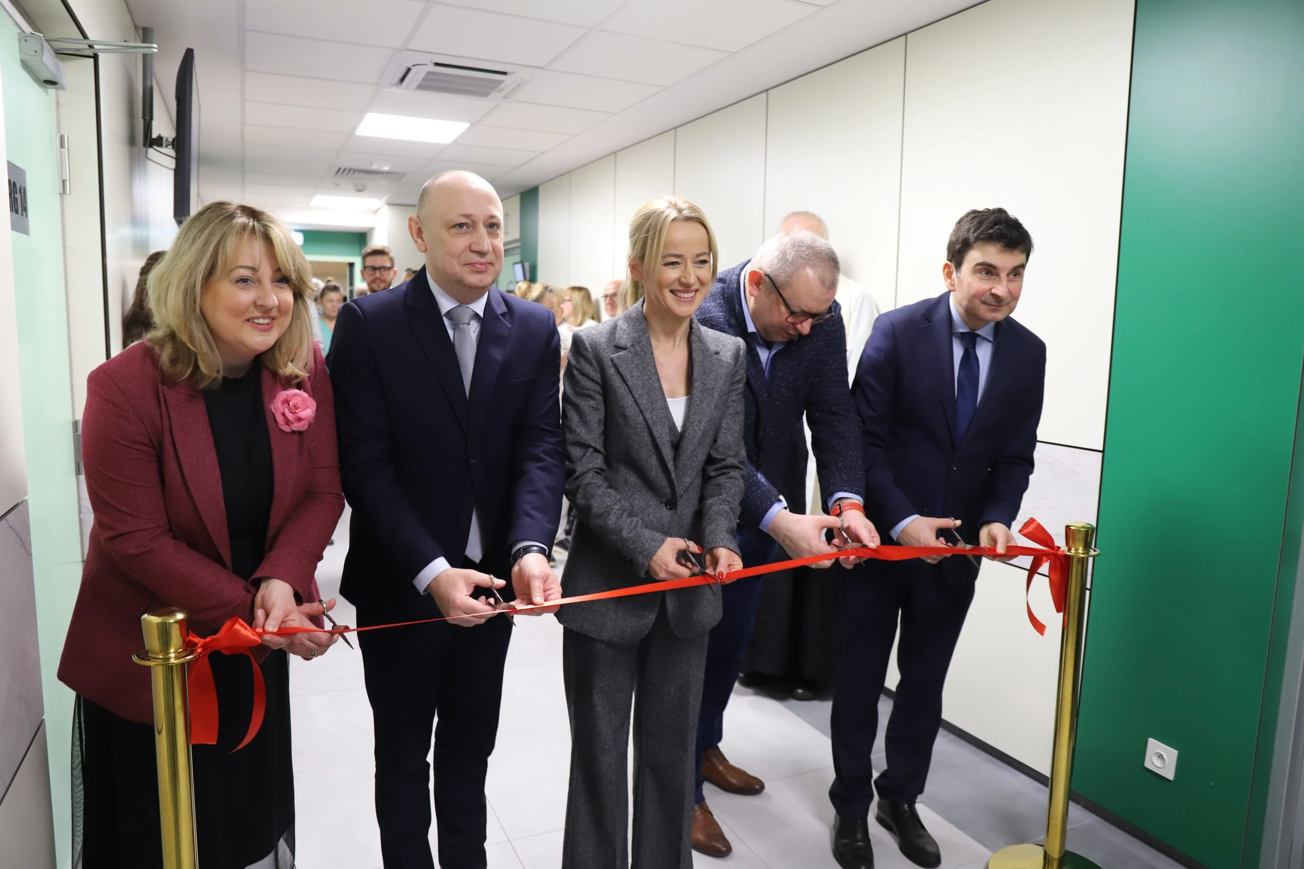 Nowocześniej i bezpieczniej. Otwarto zmodernizowaną część sosnowieckiego szpitala