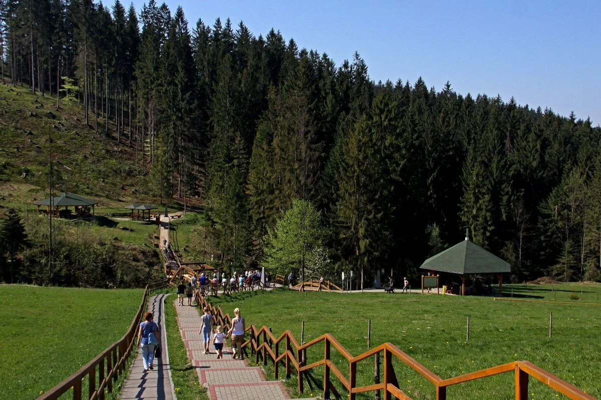 Jaworzynka – jedno z trzech malowniczych miejsc wchodzących w skład Trójwsi Beskidzkiej