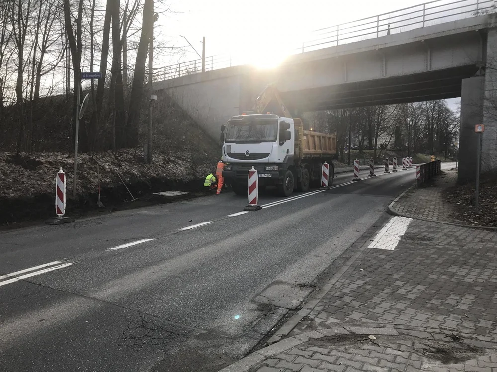 Zmiany w organizacji ruchu na ul. Tunkla w Kochłowicach. Remont potrwa do końca lutego