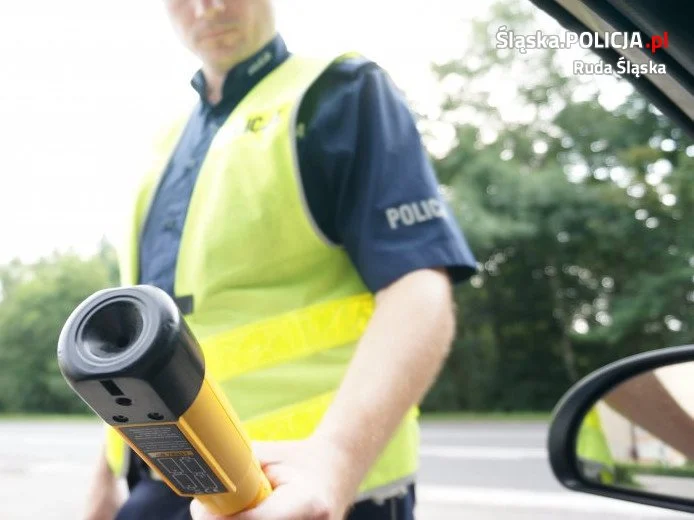 Rudzka policja złapała kolejnych pijanych kierowców! Rekordzista miał blisko 2 promile