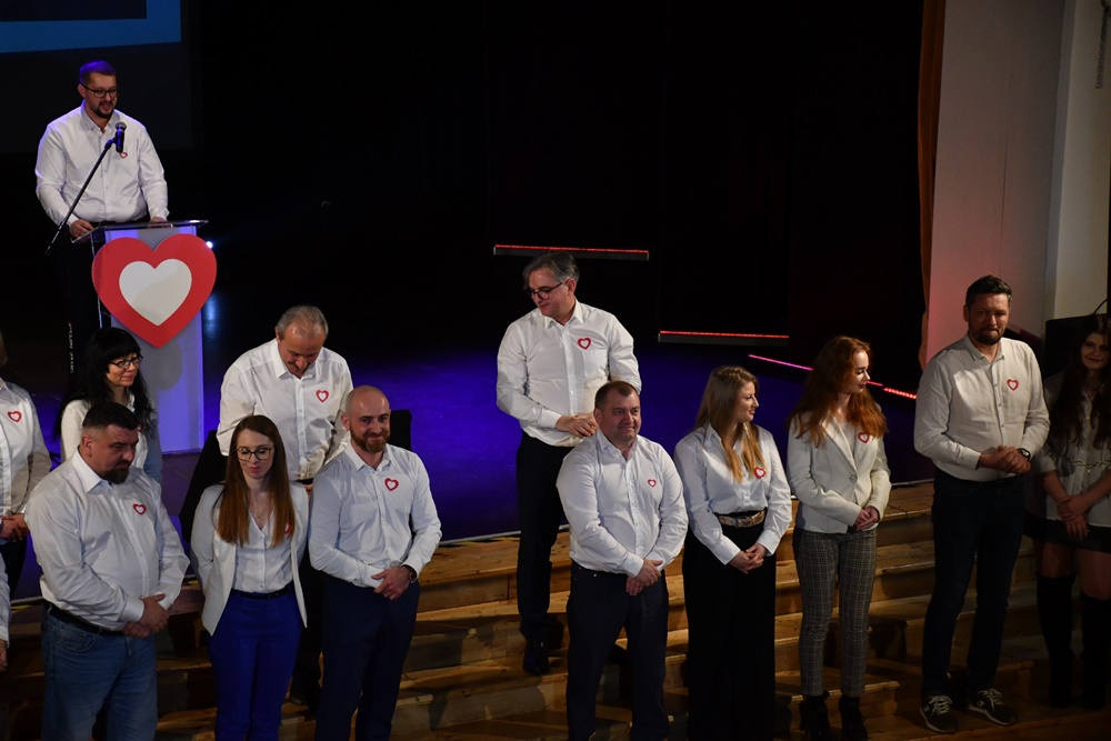 Kandydaci na radnych KO 27