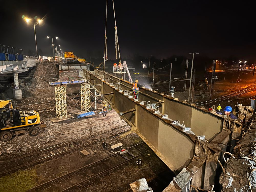 Rozbiórka wiaduktu południowego na DK 44