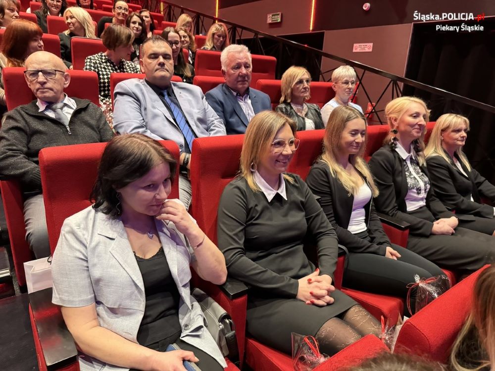 Uroczysta zbiórka z okazji Dnia Służby Cywilnej w Piekarach Śląskich