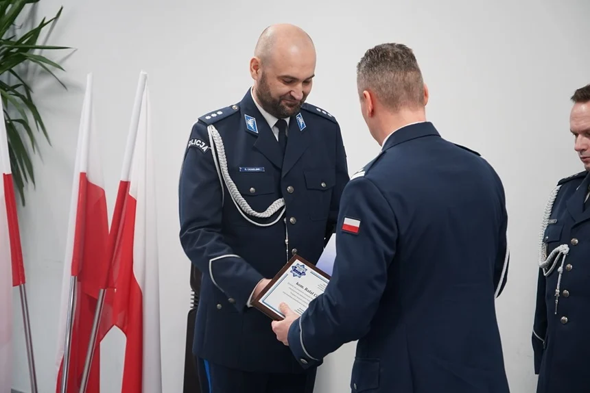 Komisarz Rafał Ciesielski żegna się z policją po ponad 20 latach służby