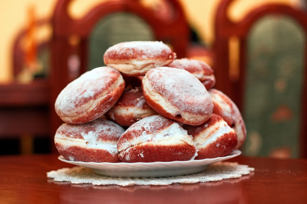Tłusty Czwartek 2024: Sprawdź przepis na najlepsze pączki