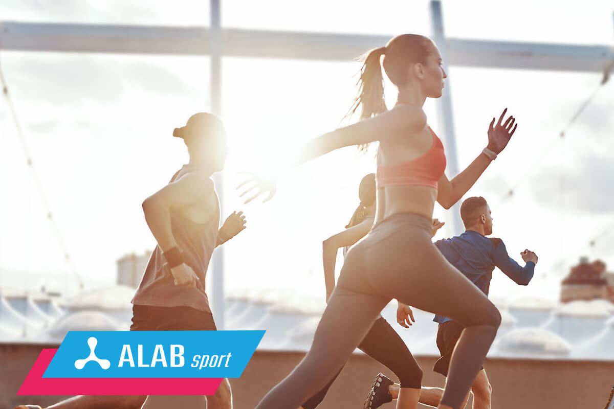 Kompleksowe badania krwi dla sportowców - jak diagnostyka laboratoryjna wspiera osoby akty