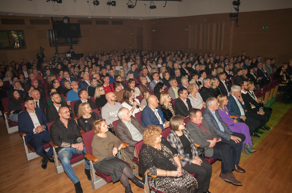 Spektakl charytatywny pt. "Igraszki z diabłem" 4