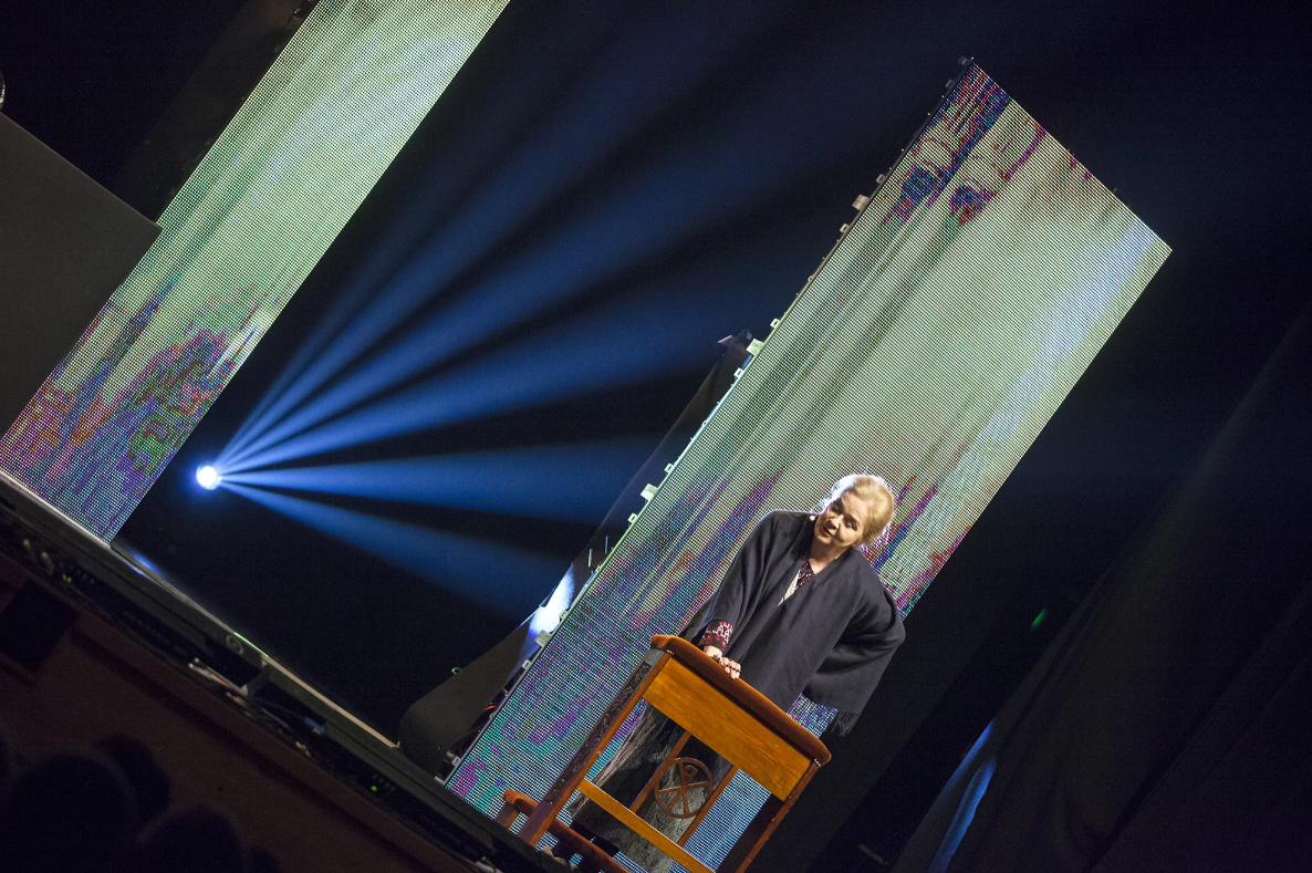 Spektakl charytatywny pt. "Igraszki z diabłem" 14