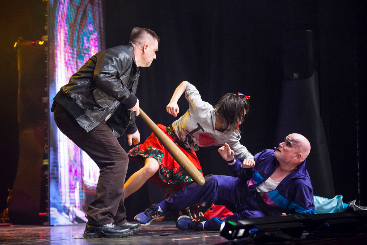 Spektakl charytatywny pt. "Igraszki z diabłem" 43