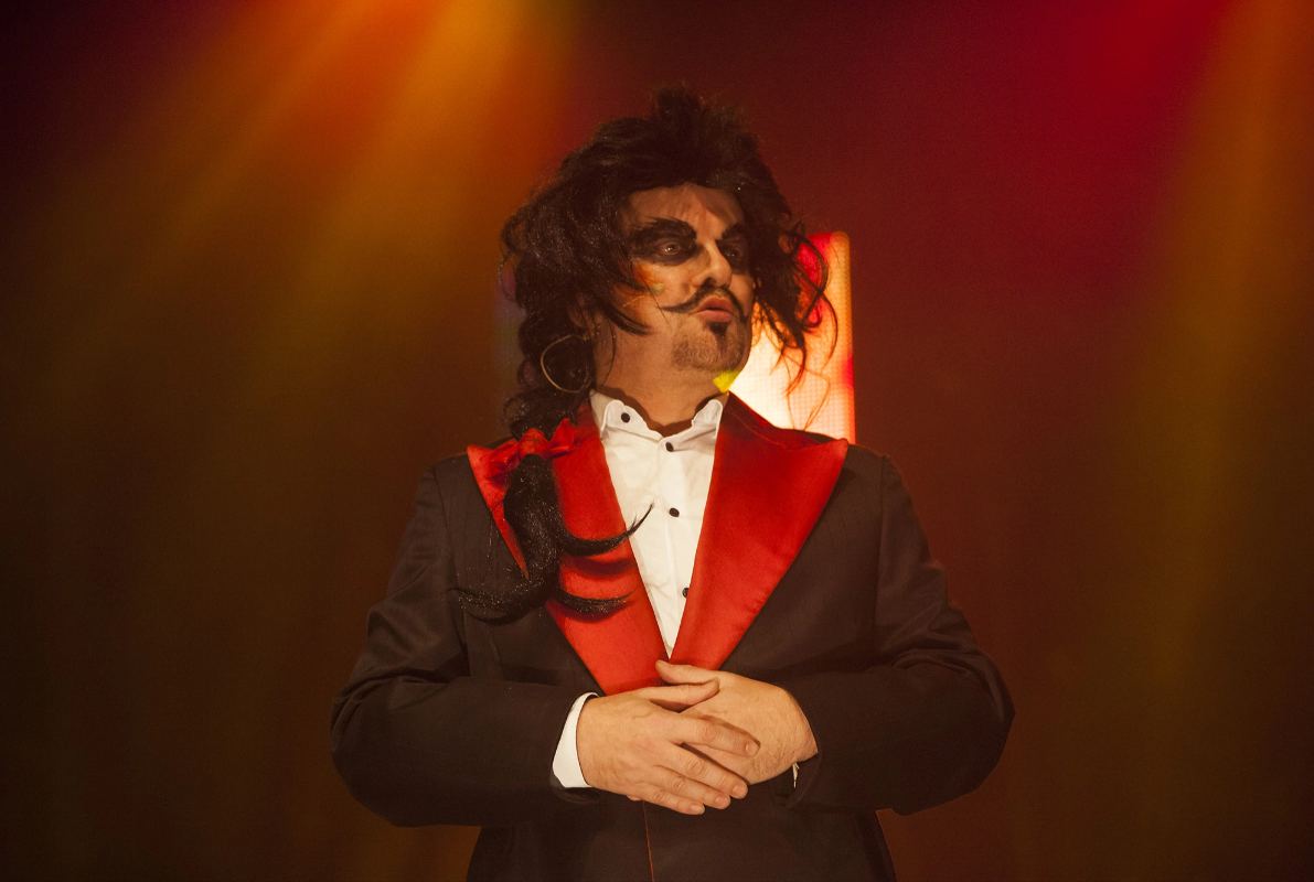 Spektakl charytatywny pt. "Igraszki z diabłem" 4