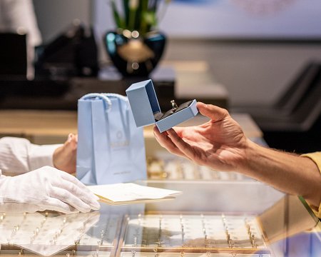 Gdzie znaleźć najpiękniejsze pierścionki zaręczynowe w Katowicach? Mamy odpowiedź!