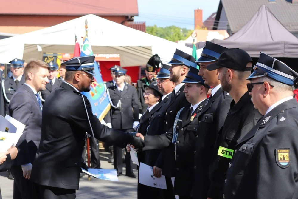 Panele fotowoltaiczne na obiektach OSP w Katowicach. Kiedy rozpoczną się prace?