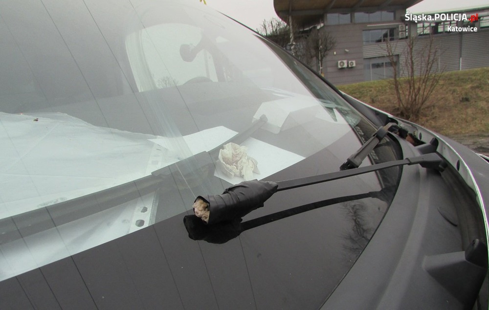 Ponad 2 tys. zł dla kierowcy zatrzymanego w Katowicach