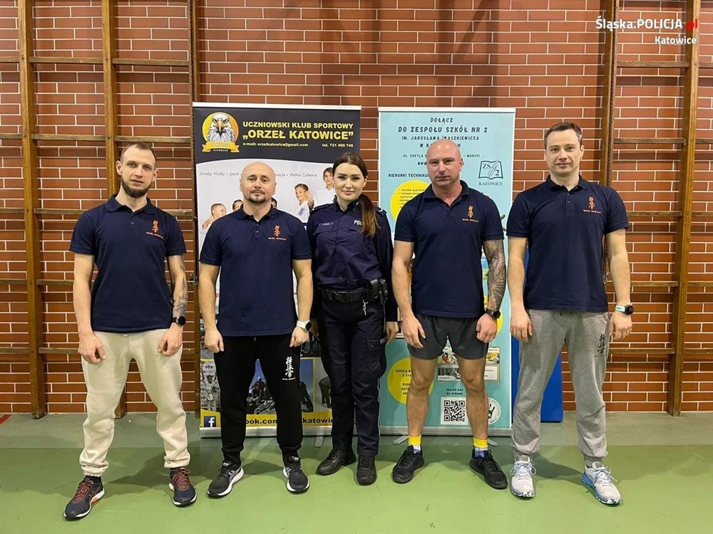 Katowicka policjantka wzięła udział w zajęciach z samoobrony dla kobiet