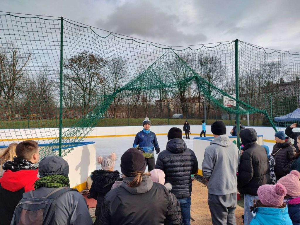 Ferie z curlingiem w Chorzowie. Zobacz, co działo się podczas treningu!