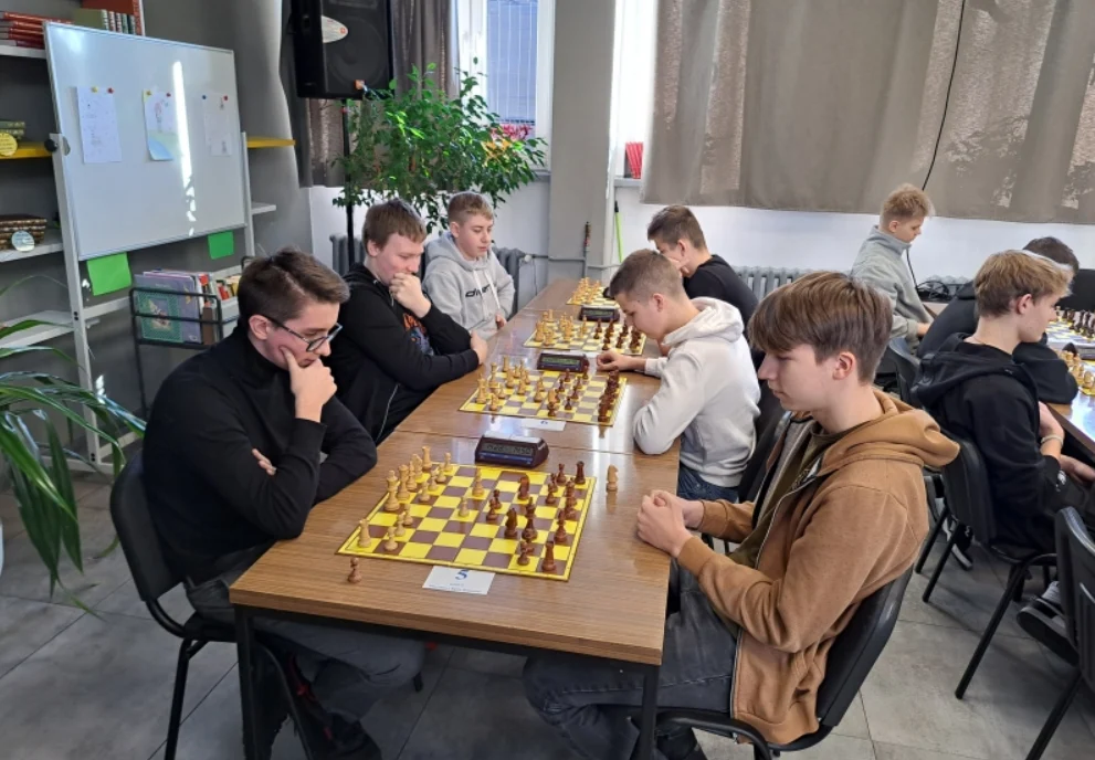 Turniej Szachowy "Bezpieczne Ferie" dla dzieci i młodzieży. Sprawdź wyniki