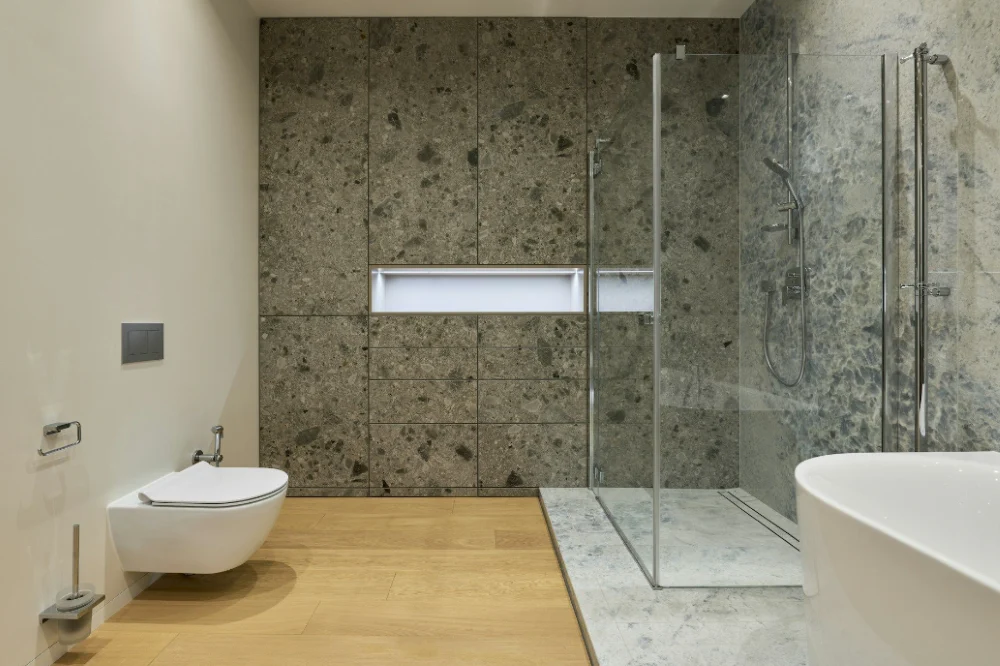 Planujesz remont łazienki? Oto, co musisz wiedzieć o trendach i kosztach w Polsce