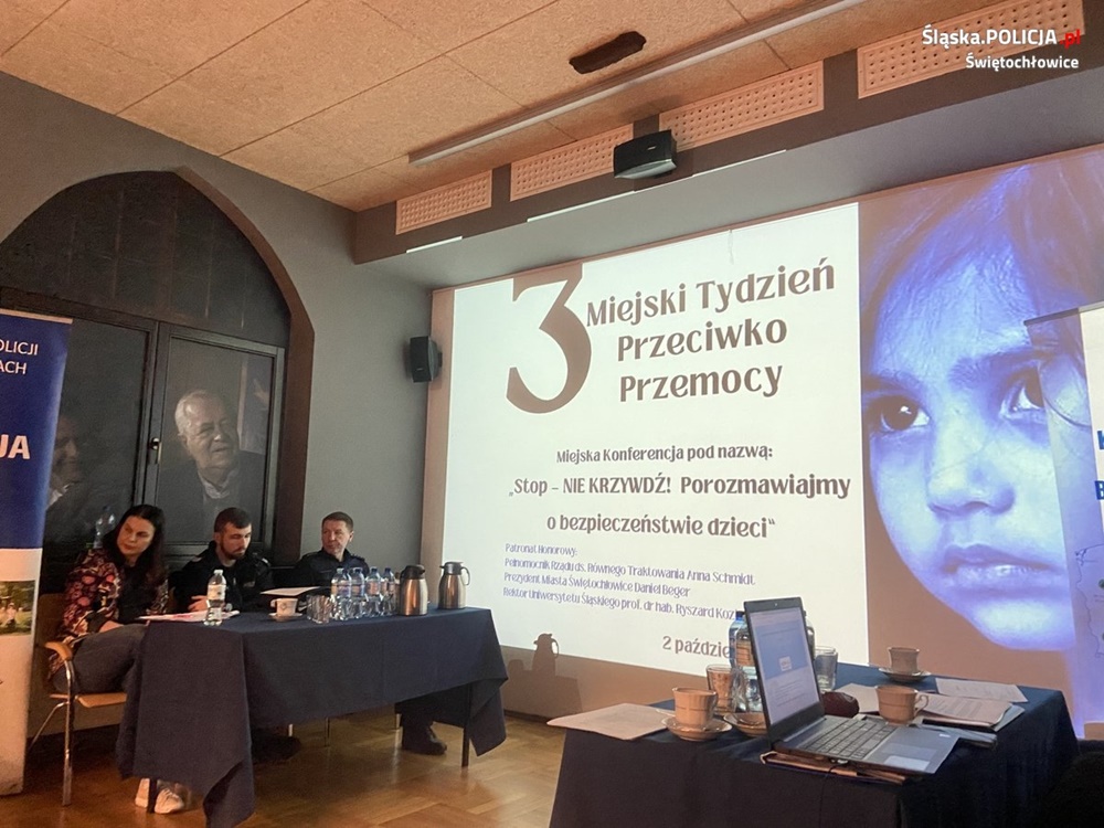 Świętochłowicki dzielnicowy wziął udział w debacie społecznej