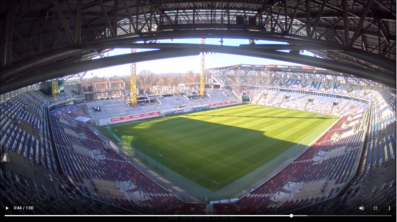 Co z ministerialną dotacją na czwartą trybunę?