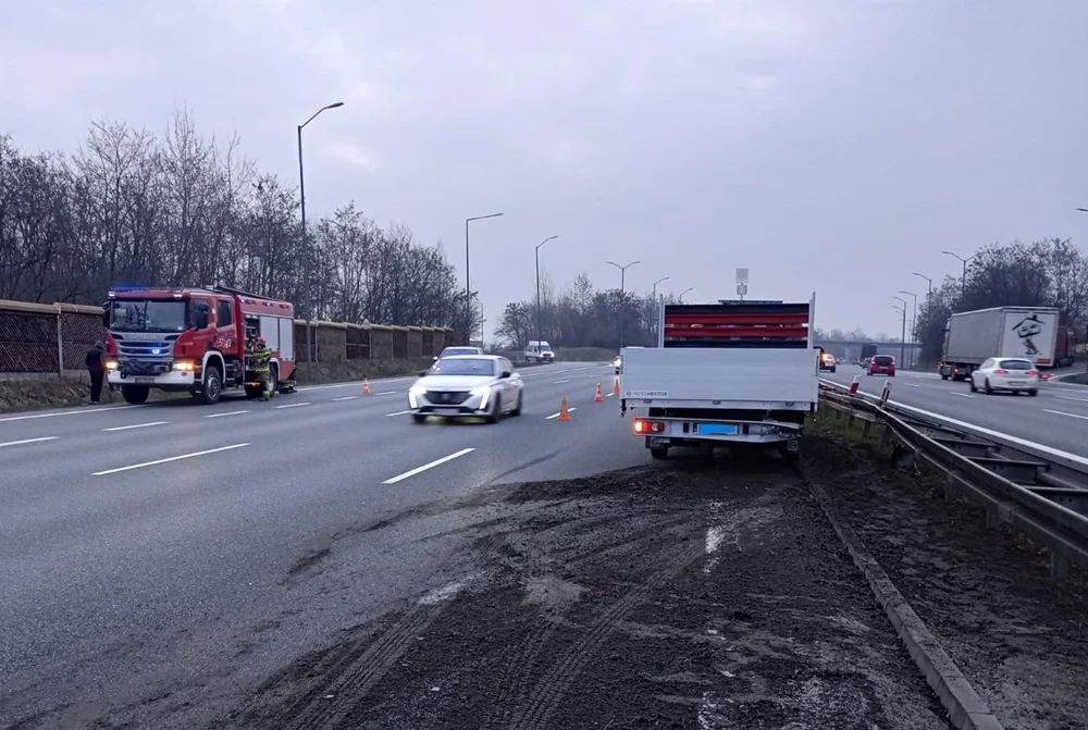 Dwie kolizje na autostradzie A4. Występowały utrudnienia w ruchu