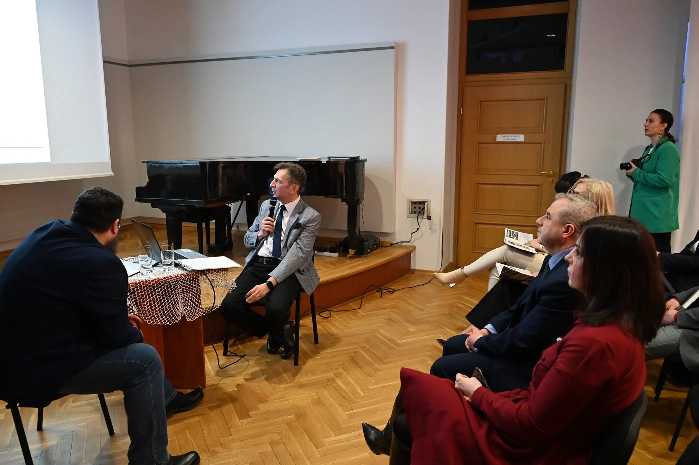 Muzeum Miejskie wydało unikalny album "Ruda Śląska na dawnej pocztówce"