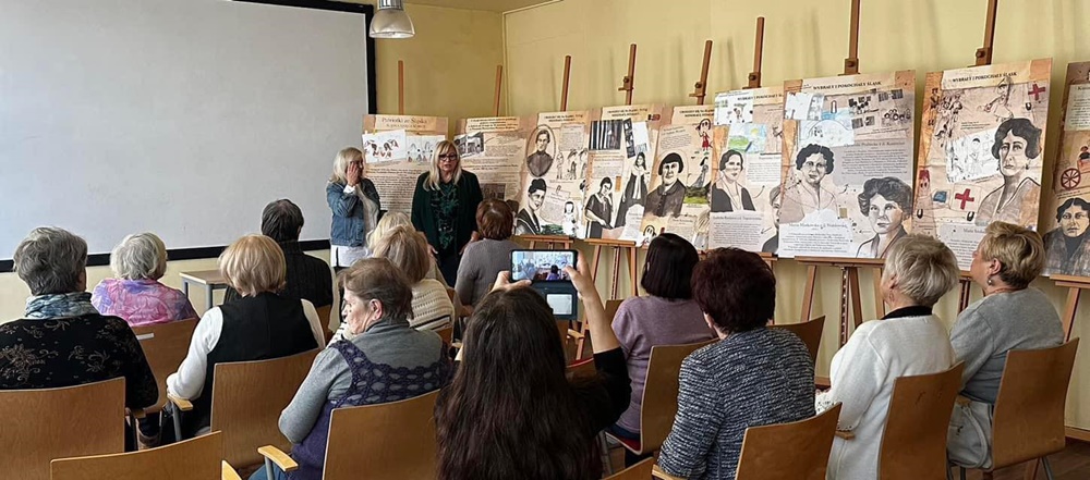 Akademia Senioralna 32