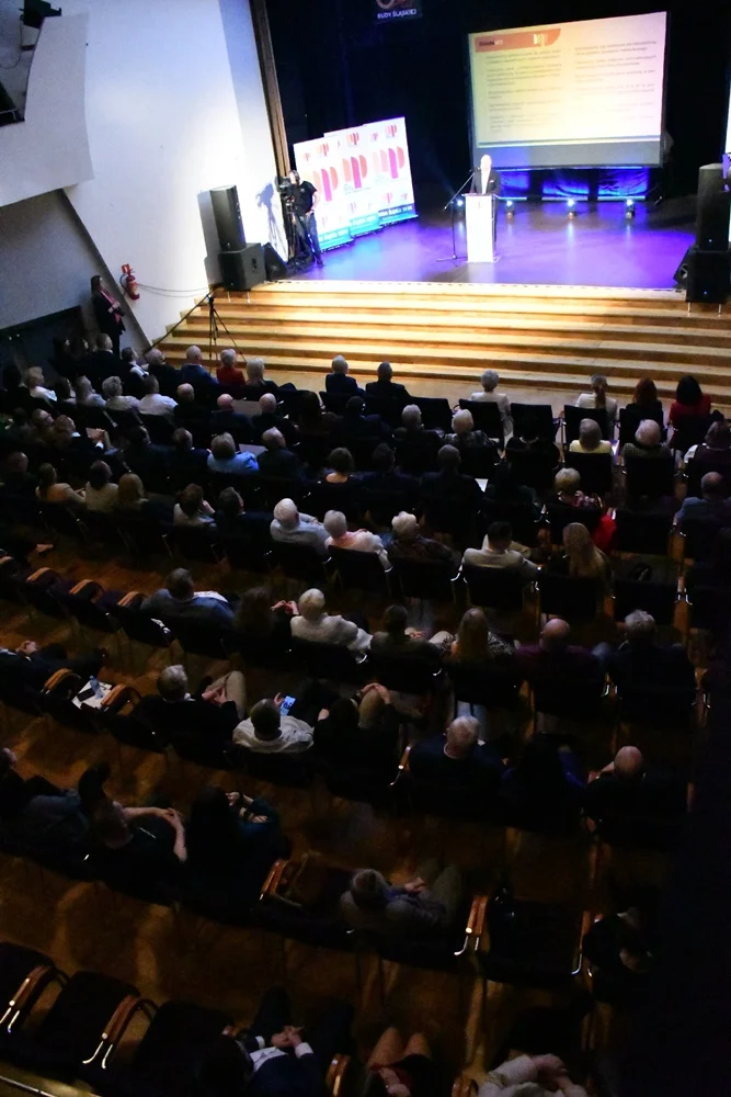 Komitet Wyborców Michała Pierończyka 6